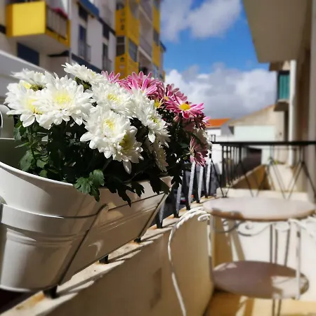 Kintsugi Center ラゴス