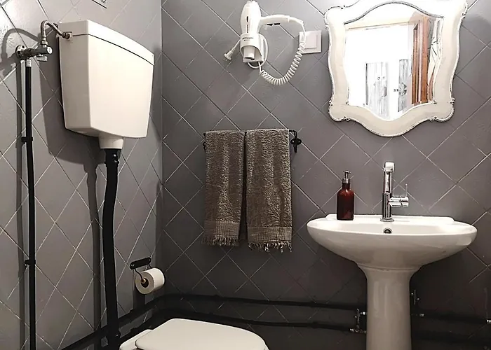 Rum i privatbostad Kintsugi Center Lagos