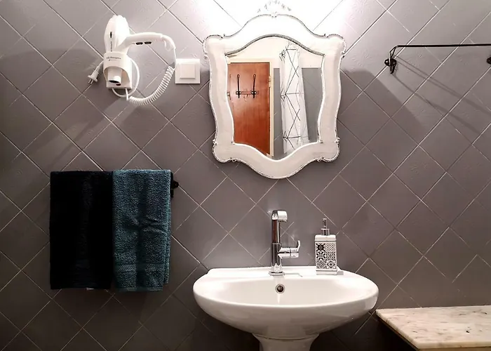 Rum i privatbostad Kintsugi Center Lagos